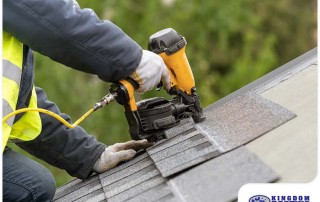 Read more about the article The Benefits of Hiring a Local Roofer for Your Next Project